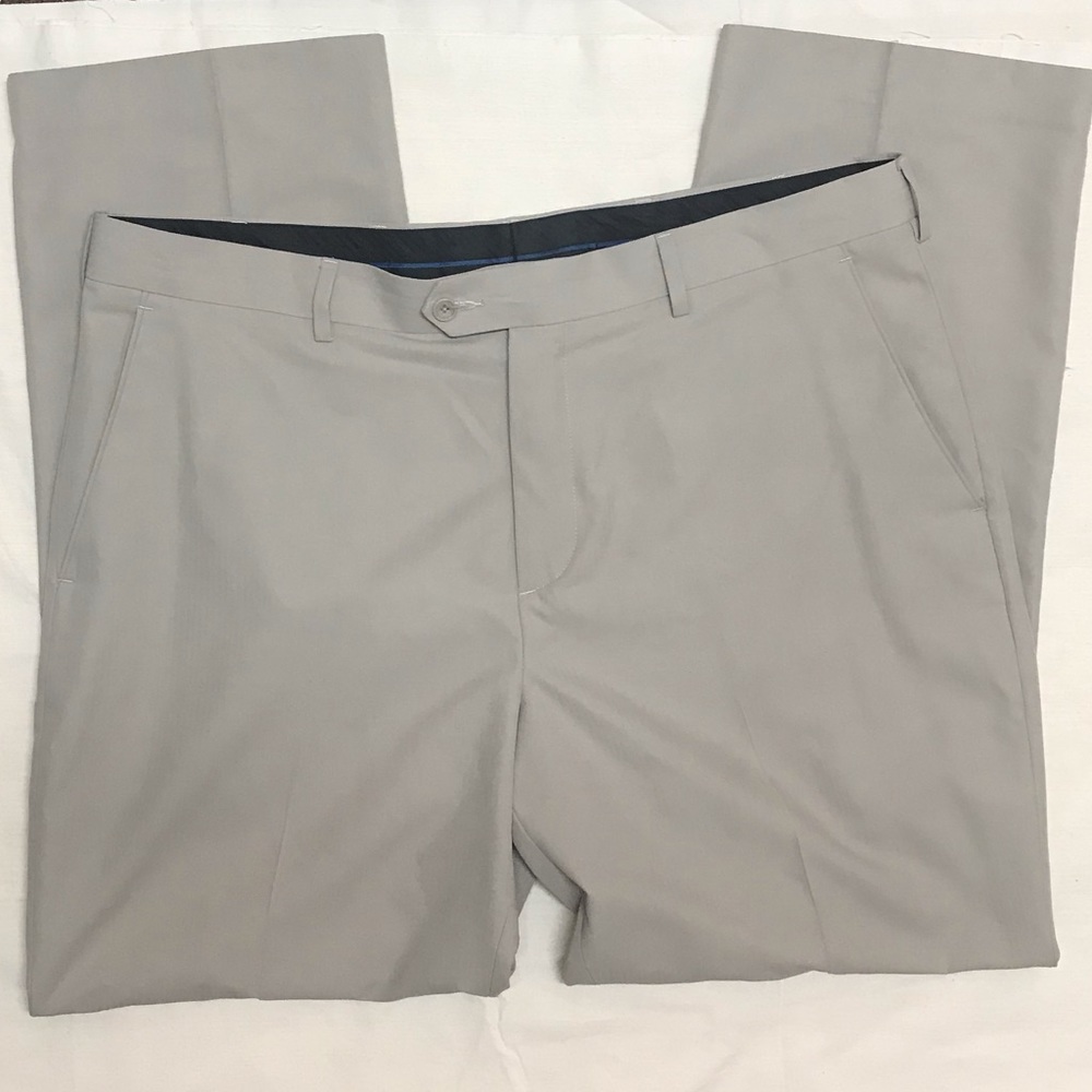 Men’s tan dress pants